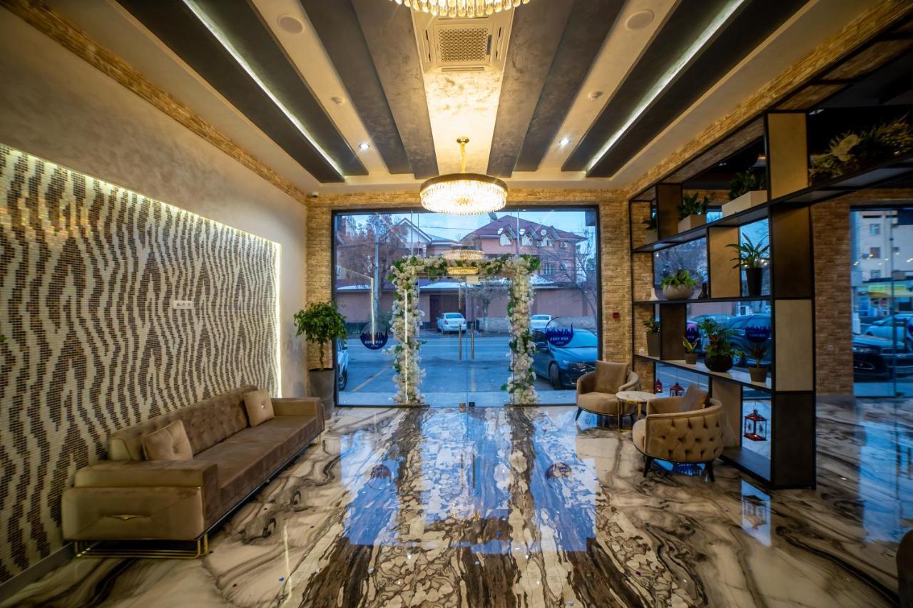 Hotel New York Tashkent Esterno foto